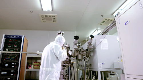 西安瑞聯(lián) 致力于精細化學品研發(fā) 高新區(qū)助力其躋身全球光電顯示材料供應(yīng)商前列